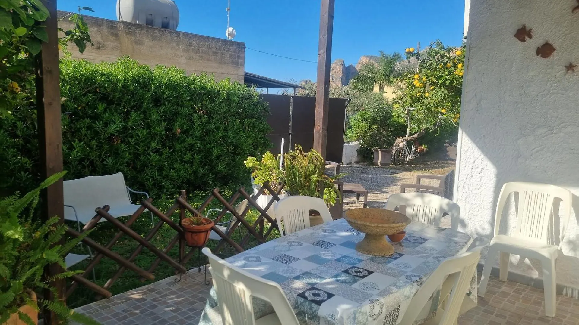 カステッルッツォ Casa Turiddu Makariヴィラ 別荘