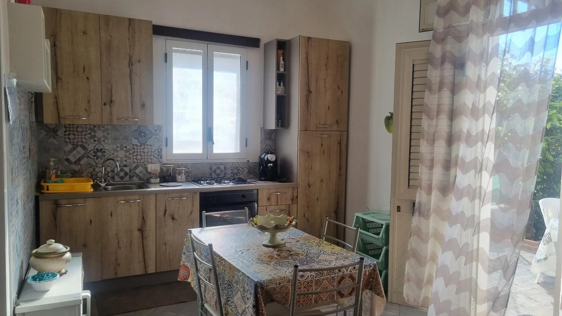 カステッルッツォ Casa Turiddu Makariヴィラ 0*,