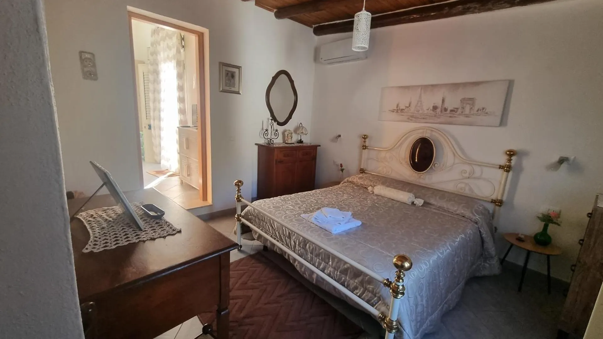 カステッルッツォ Casa Turiddu Makariヴィラ
