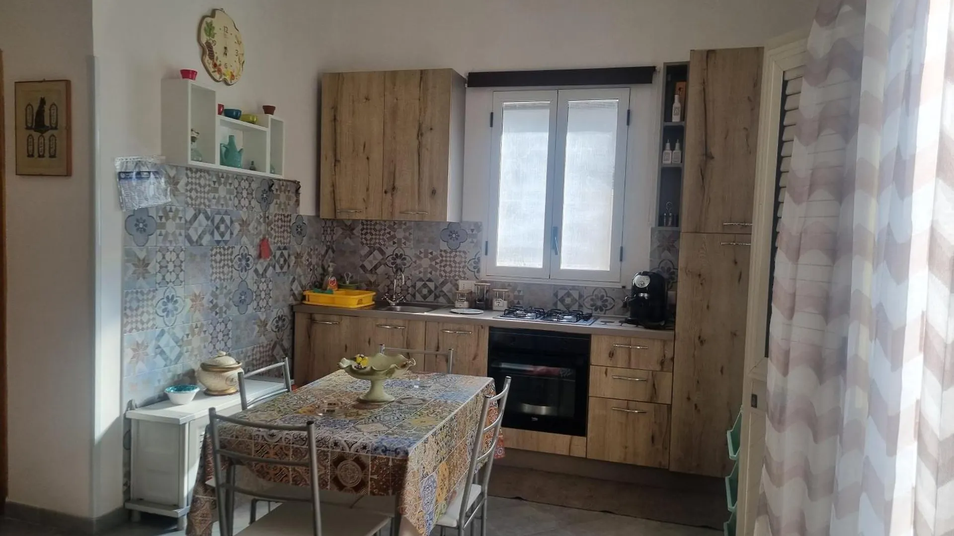 Willa Casa Turiddu Makari Castelluzzo 0*,  Włochy
